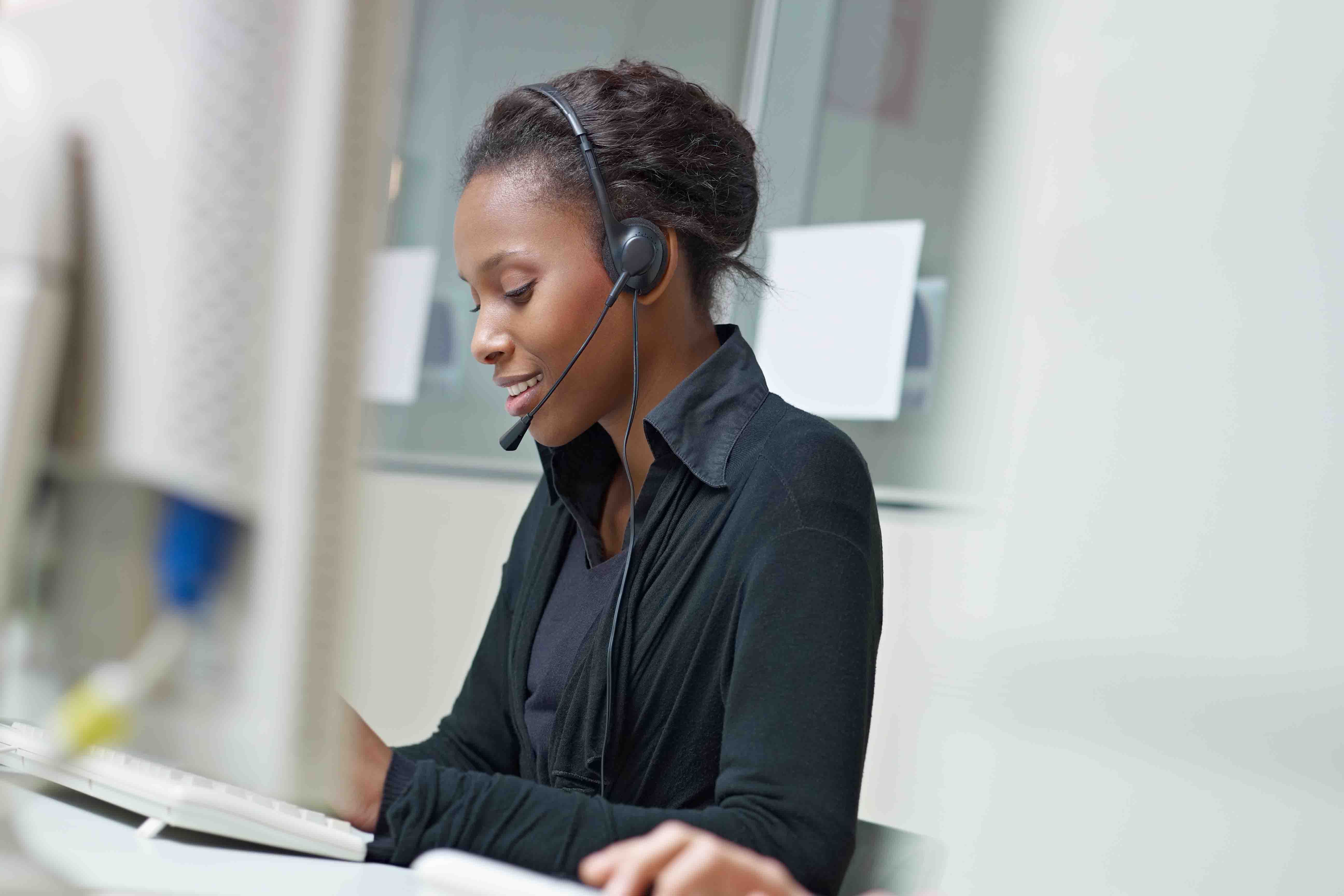 businessman hand drawing virtual chart business on touch screen computer